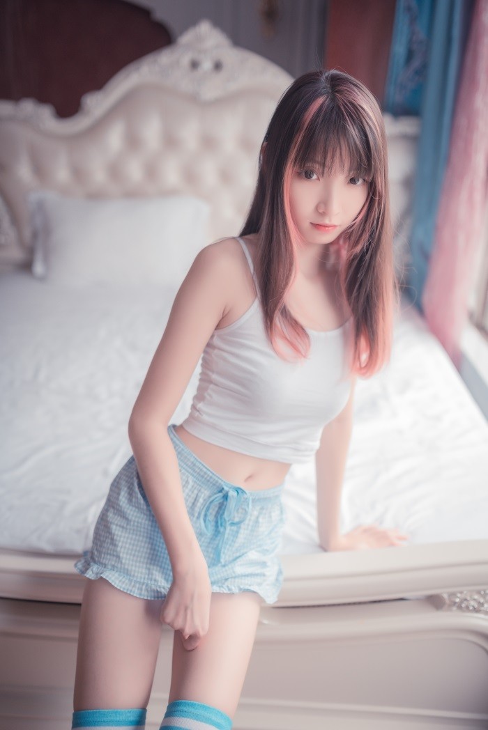 风之领域精品写真@No.014 蓝白条长袜 [50P/256MB]插图1