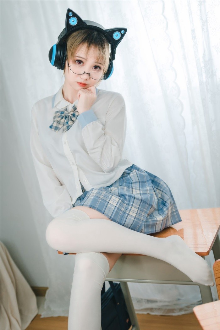 风之领域精品写真@No.202 爱听歌的白丝喵喵酱 [39P/278MB]插图2