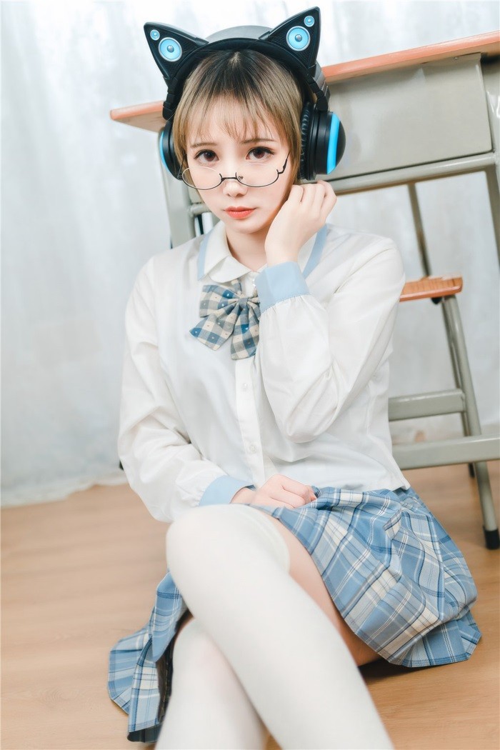 风之领域精品写真@No.202 爱听歌的白丝喵喵酱 [39P/278MB]插图1