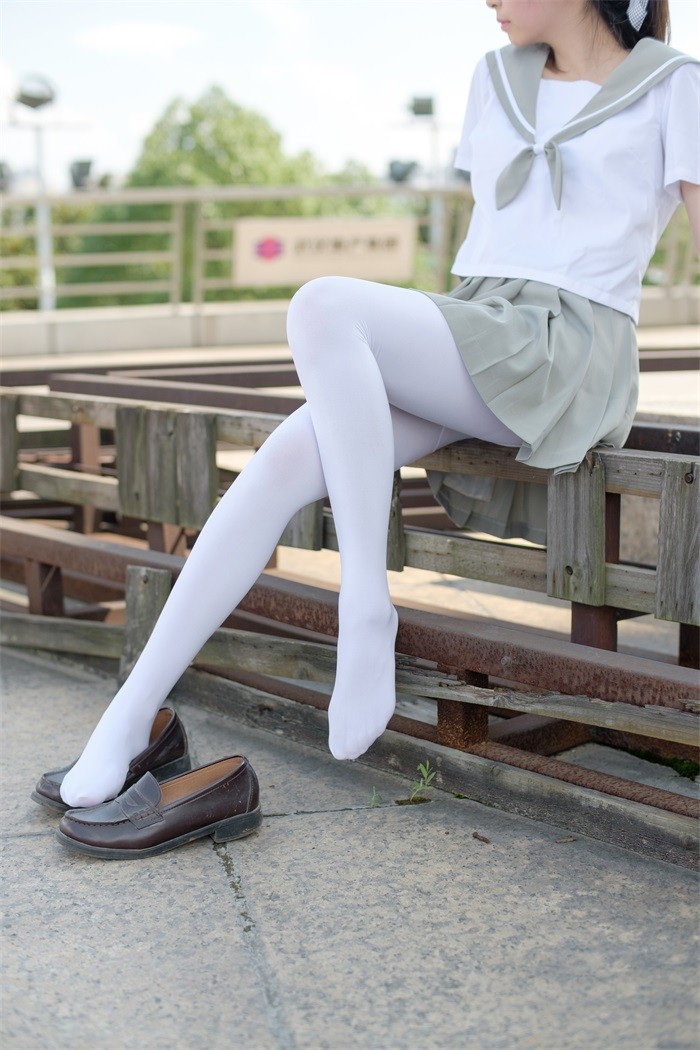 森萝财团精品@R15系列-026 [79P/426MB]插图2