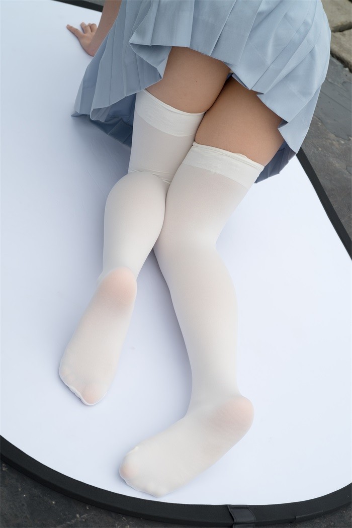 森萝财团精品@ R15系列-036 [84P/467MB]插图1