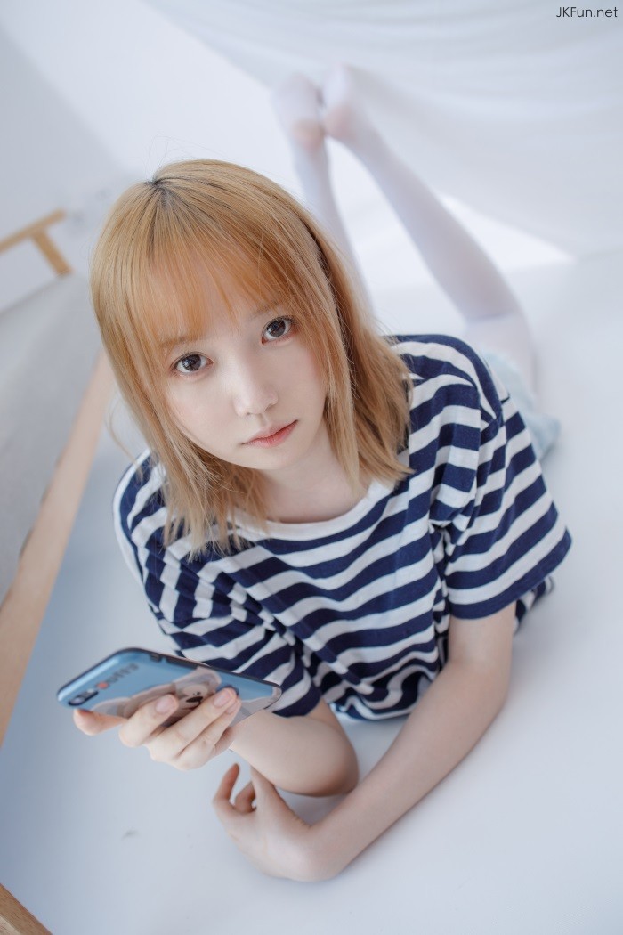 森萝财团精品写真@JKFUN-020 80D白丝 Aika [98P/1V/2.29G]插图2