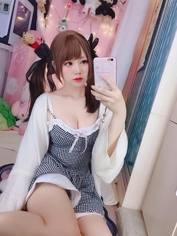 古灵精怪的萌妹《Nyako喵子》,紧致蜜腿夹紧骚臀看得你心跳加速!插图2 古灵精怪的萌妹《Nyako喵子》,紧致蜜腿夹紧骚臀看得你心跳加速!插图2