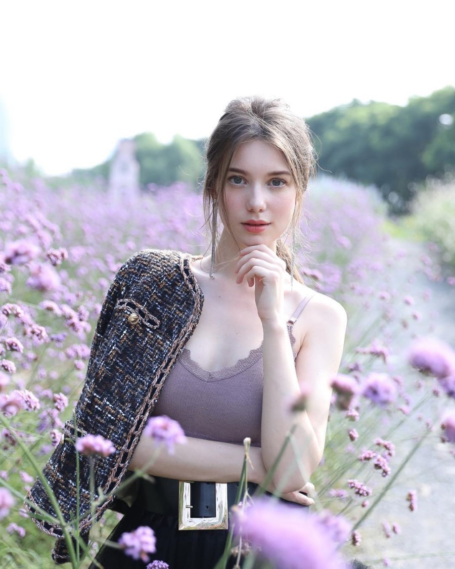 真仙女下凡!四国混血镁钕《Anastasia Cebulska》梦幻颜值惊呆网友!插图 真仙女下凡!四国混血镁钕《Anastasia Cebulska》梦幻颜值惊呆网友!插图