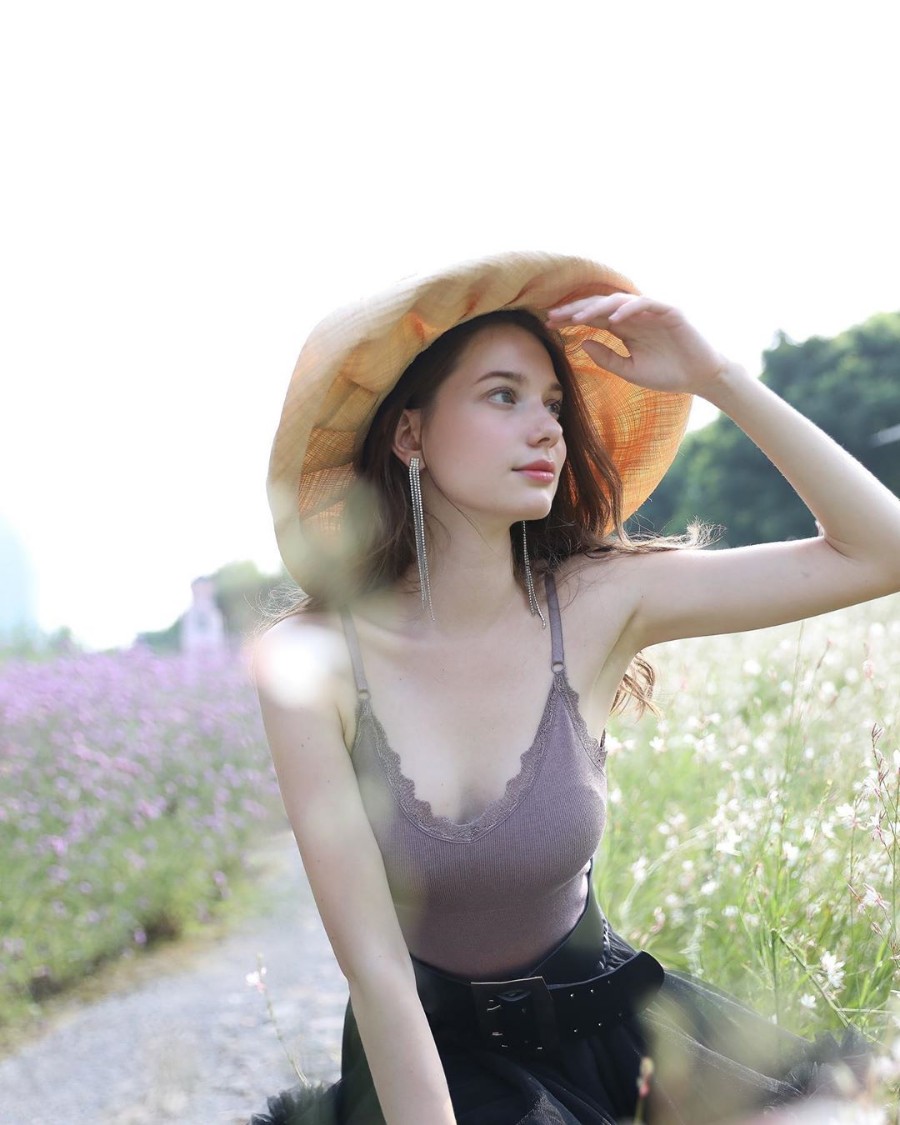 真仙女下凡!四国混血镁钕《Anastasia Cebulska》梦幻颜值惊呆网友!插图3 真仙女下凡!四国混血镁钕《Anastasia Cebulska》梦幻颜值惊呆网友!插图3