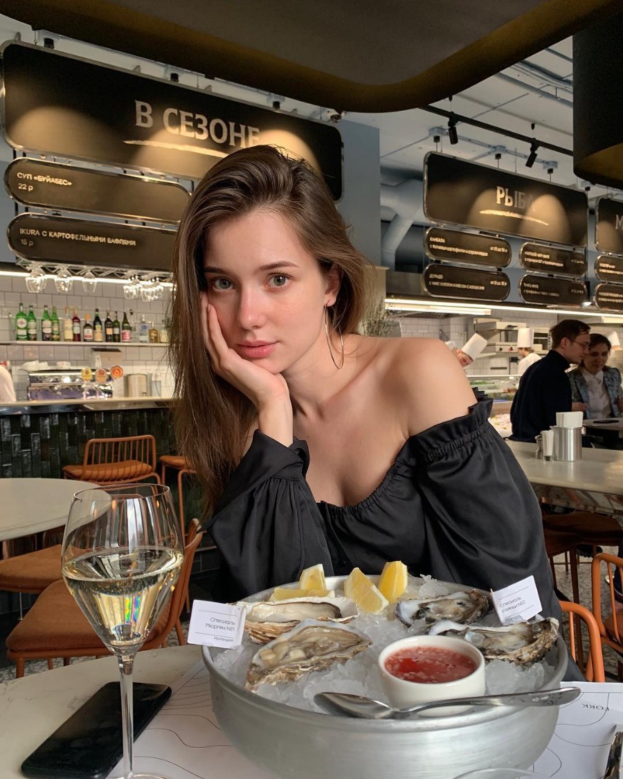 真仙女下凡!四国混血镁钕《Anastasia Cebulska》梦幻颜值惊呆网友!插图6 真仙女下凡!四国混血镁钕《Anastasia Cebulska》梦幻颜值惊呆网友!插图6