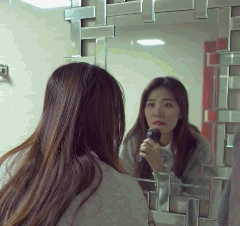 爆笑段子:男友妈妈给我100万,让我离开她儿子,我的感情可以用100万收回吗?插图 爆笑段子:男友妈妈给我100万,让我离开她儿子,我的感情可以用100万收回吗?插图