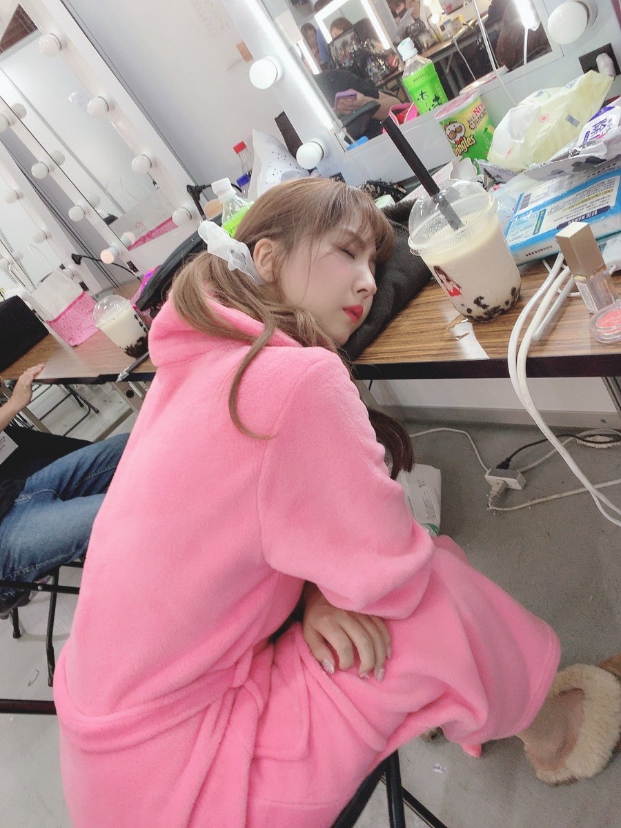 经纪人超坏偷拍《熟睡的三上悠亚》到底偷看了多久才拍出这些照片插图15 经纪人超坏偷拍《熟睡的三上悠亚》到底偷看了多久才拍出这些照片插图15