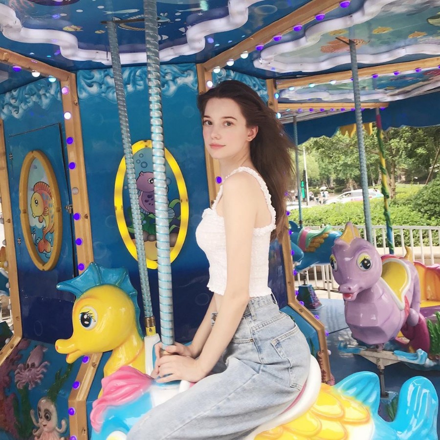 真仙女下凡!四国混血镁钕《Anastasia Cebulska》梦幻颜值惊呆网友!插图9 真仙女下凡!四国混血镁钕《Anastasia Cebulska》梦幻颜值惊呆网友!插图9