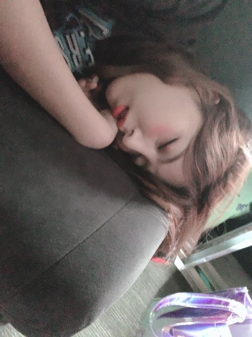 经纪人超坏偷拍《熟睡的三上悠亚》到底偷看了多久才拍出这些照片插图1 经纪人超坏偷拍《熟睡的三上悠亚》到底偷看了多久才拍出这些照片插图1