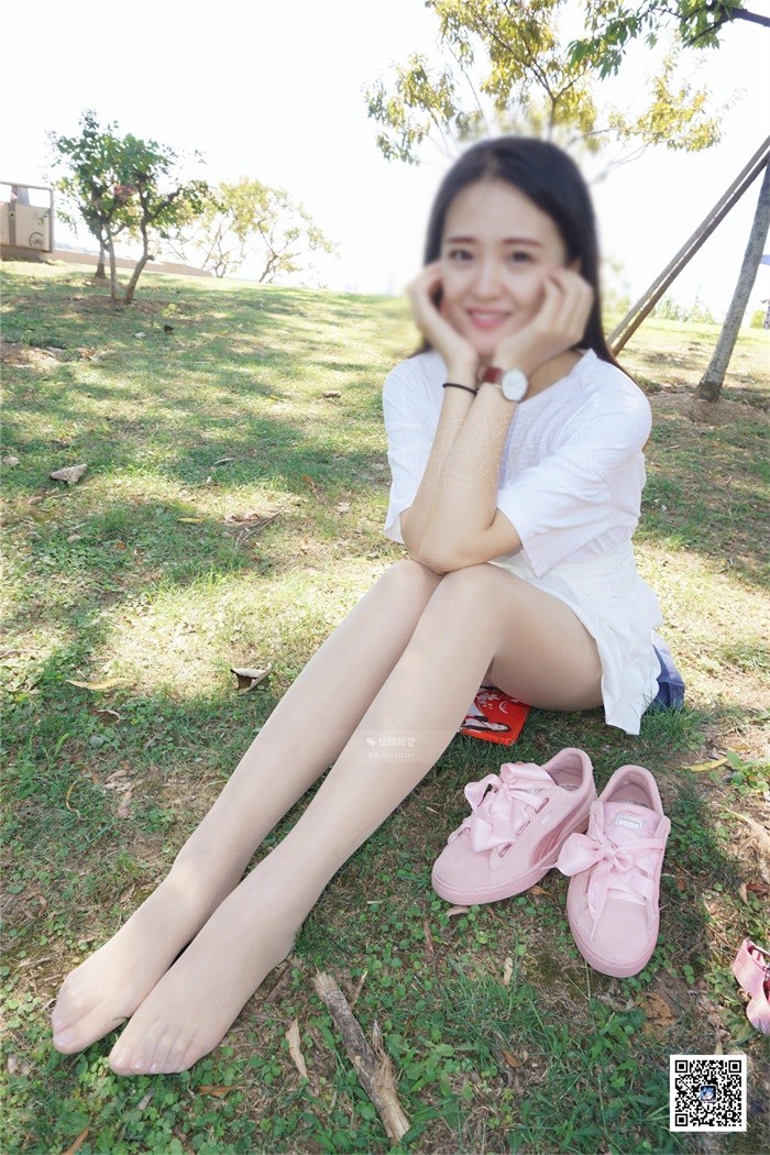 妖精视觉 NO.097 苏苏 “蝴蝶裆”丝袜笔记 [70P/113MB]插图1