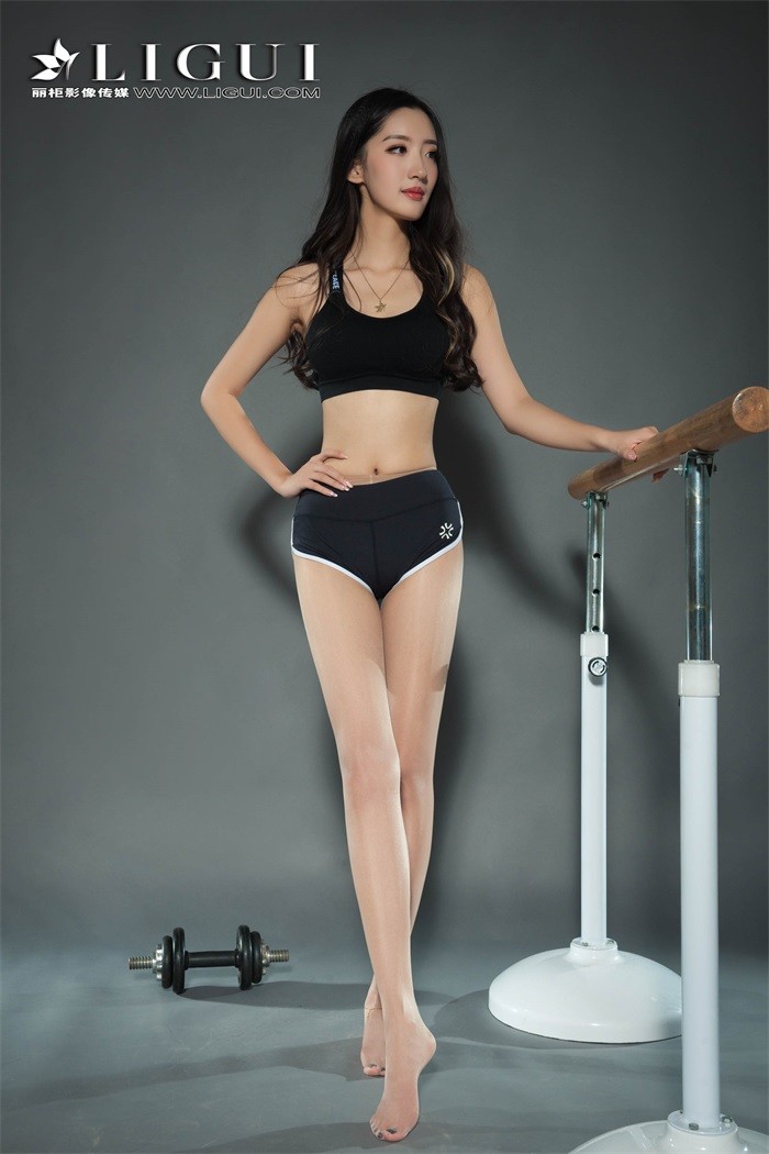 [Ligui丽柜] 2018.10.04 黑色健身日 Model 王欣竹 [52+1P/23MB]插图1