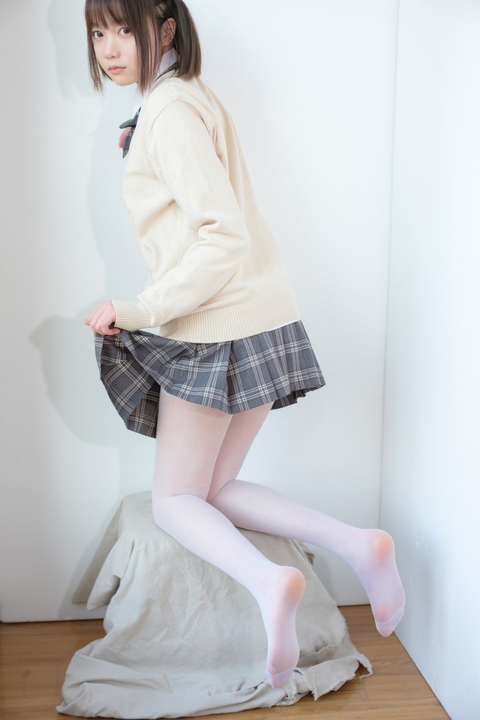 森萝财团精品@ X系列 X-010-SSR [83P/1V/1.46G]插图