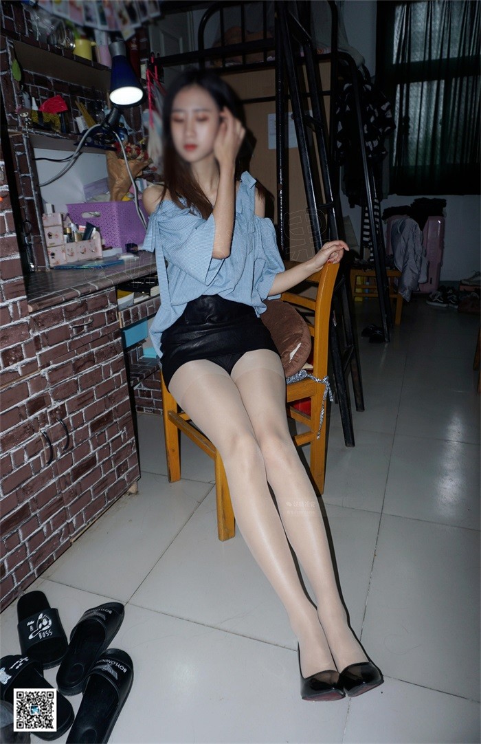 妖精视觉 NO.111 小茶 _ 包屯皮裙，肉丝袜！[70P/59.2MB]插图2