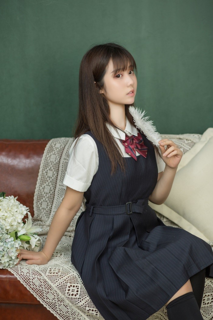 人气动漫Coser@镜酱 – 不知梦 至服 [38P/361MB]插图1