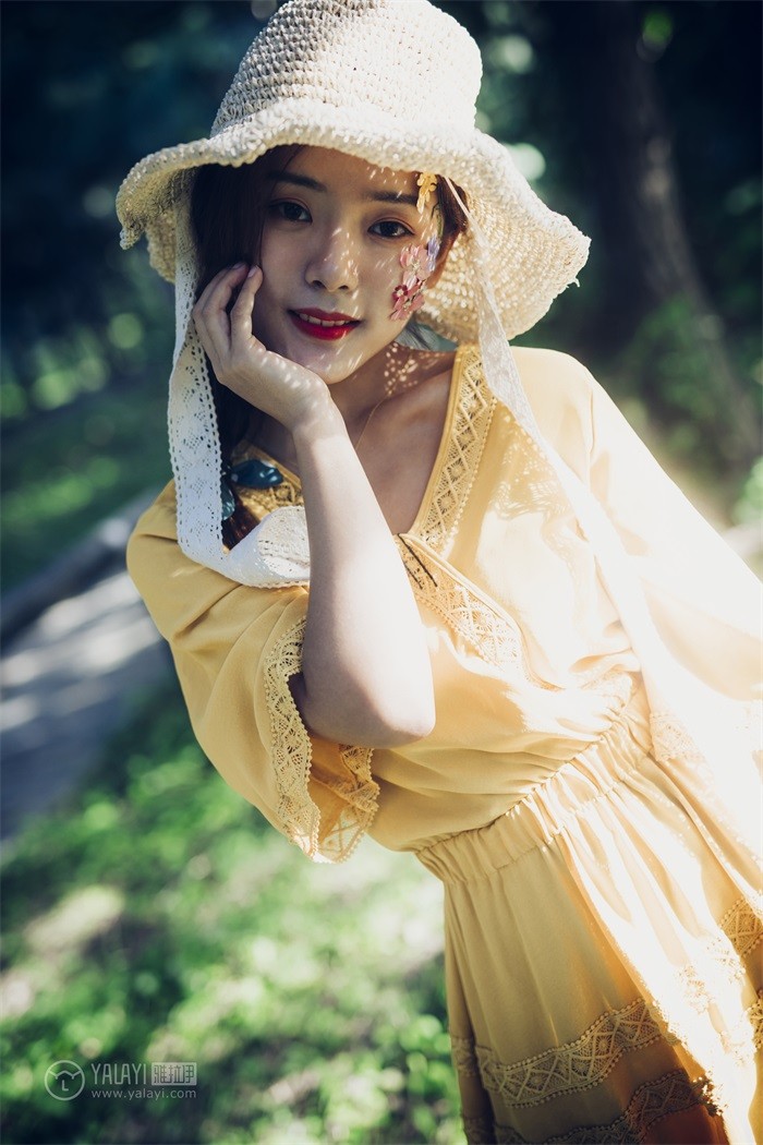 [YALAYI雅拉伊] 2018.11.07 No.117 夏日小清新 白日梦 [47P/451MB]插图1