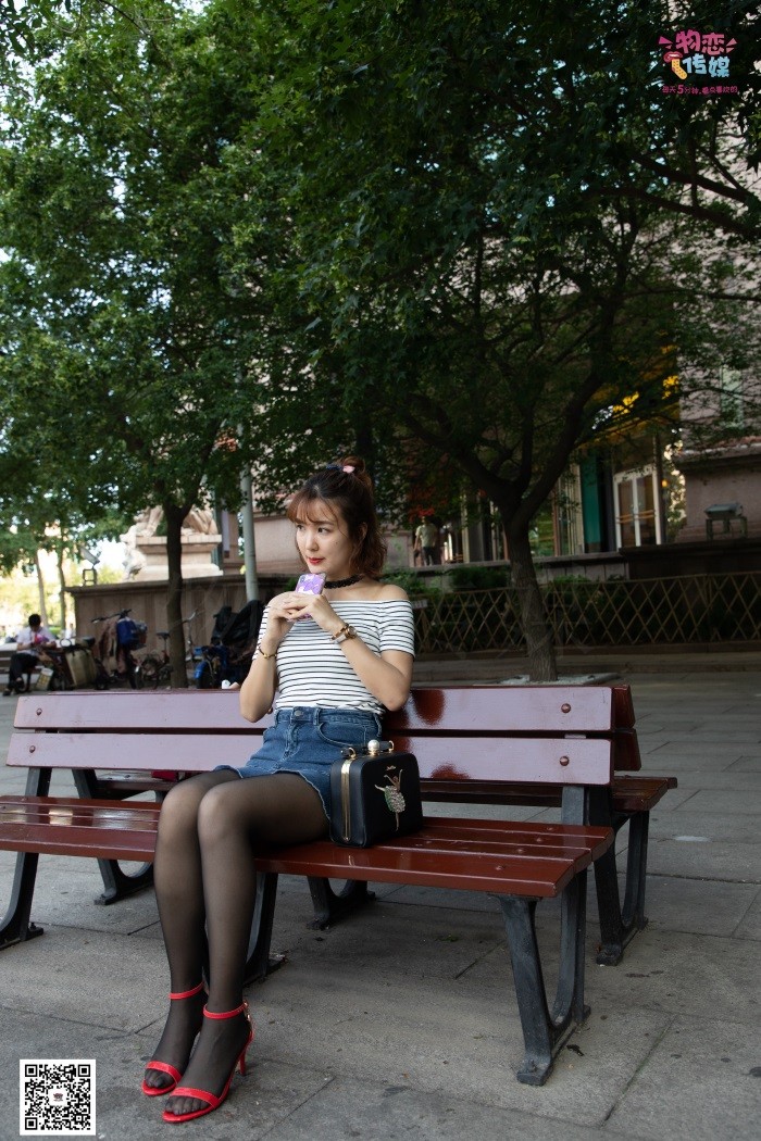 勿恋传媒 No.035 黑色星期五正式来啦 [129P/1V/1.46GB]插图1