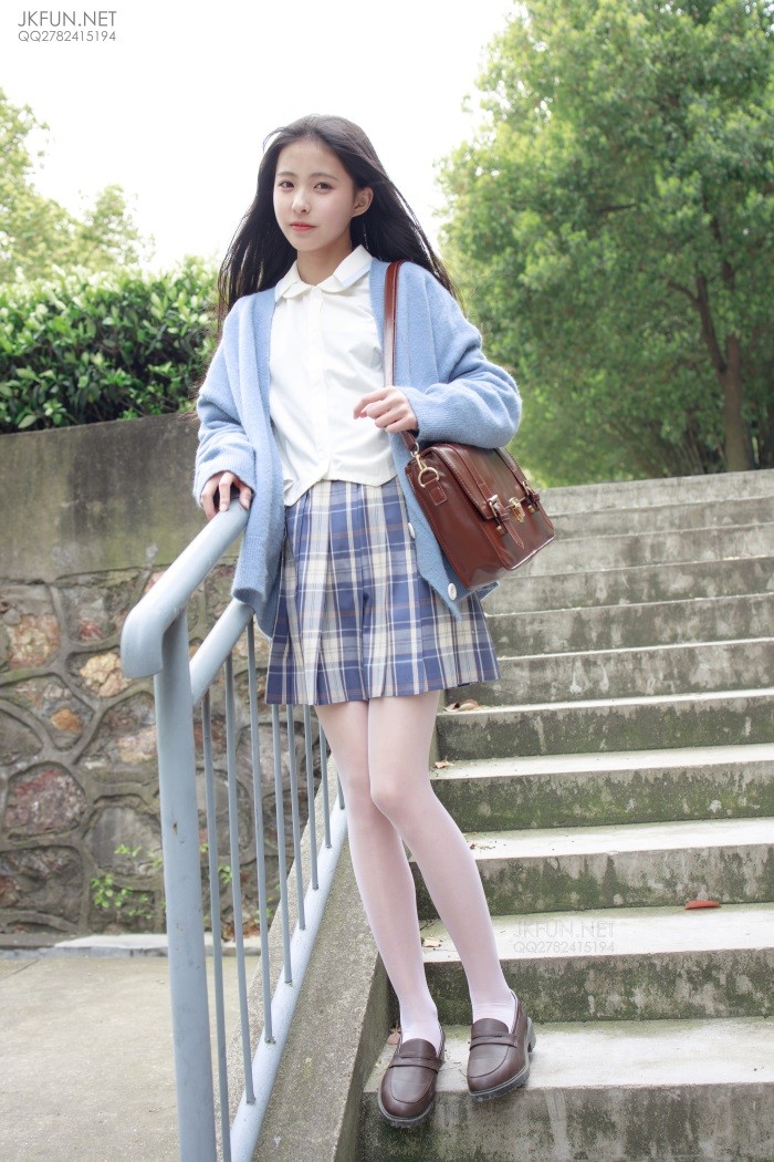 森萝财团精品写真@JKFUN-003 甜米 春游 [150P/1V/3.81GB]插图2