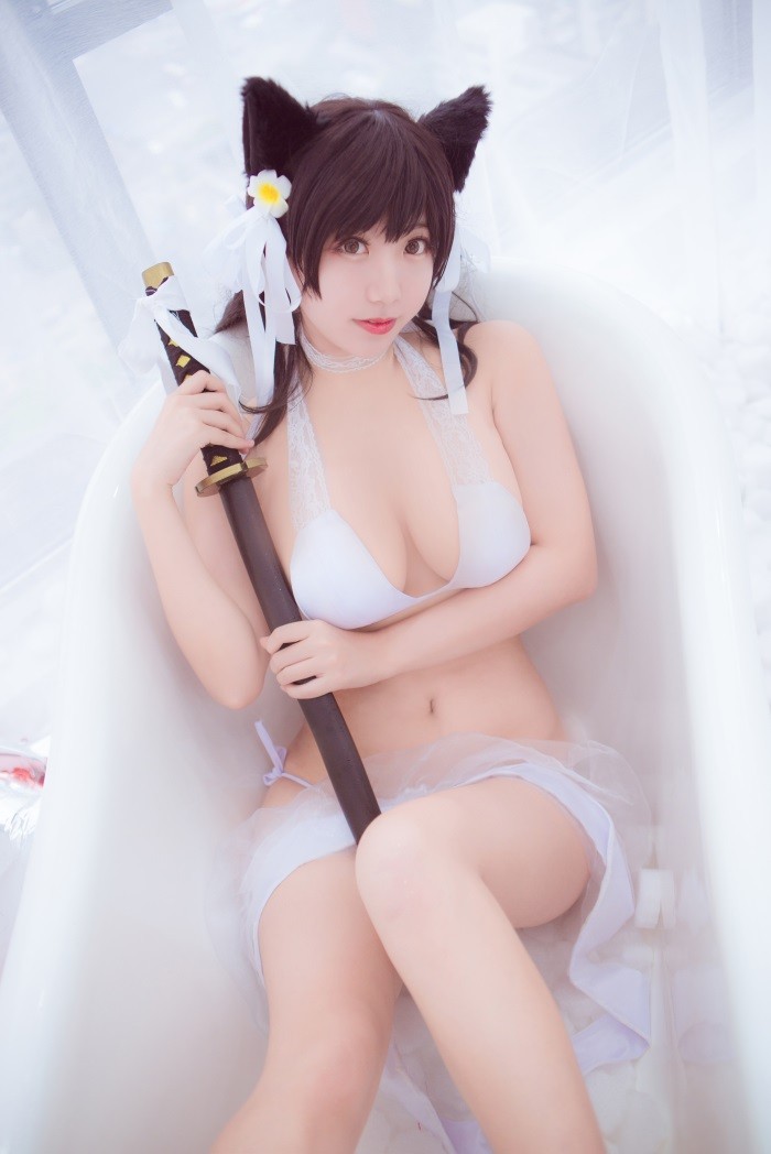 微博红人动漫Coser@-黑川-爱宕兽耳洁白泳衣 [15P/100MB]插图