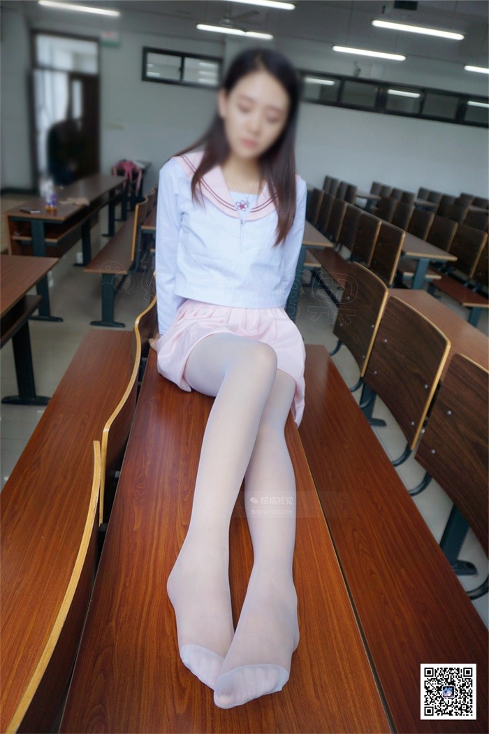 妖精视觉 NO.085 苏苏 狐狸的丝袜尾巴大长腿 [62P/30.5MB]插图1