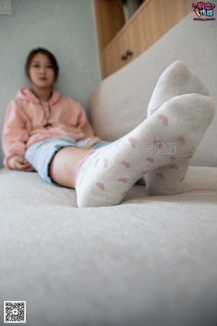 勿恋传媒 No.071 韵味十足的小解解搭配白色nike板鞋 [171P/1V/1.40GB]插图