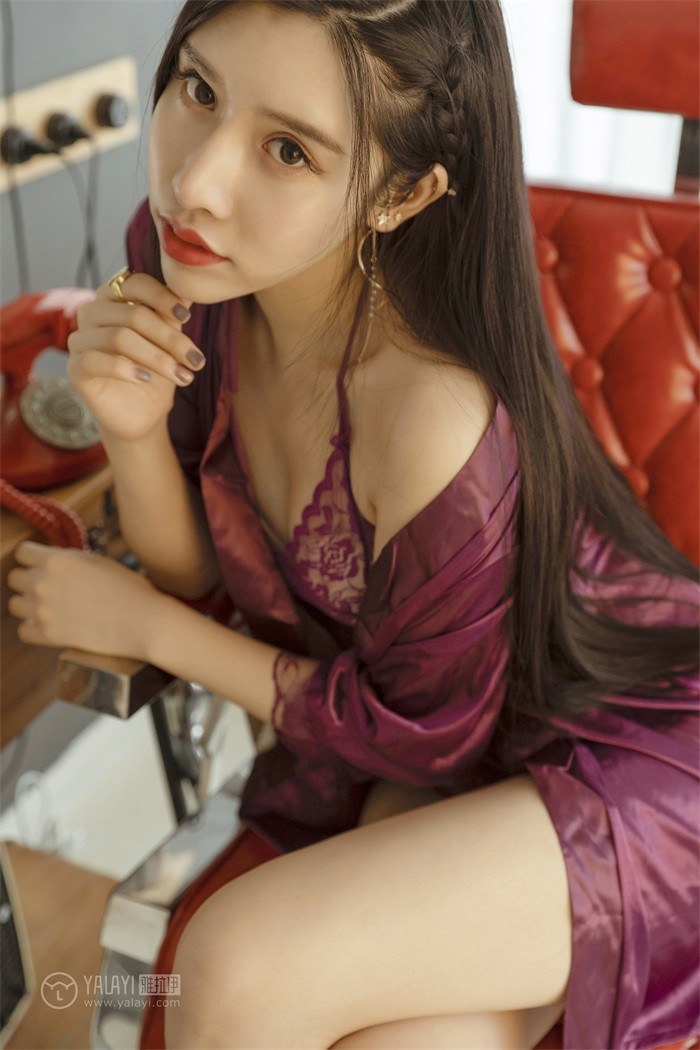 [YALAYI雅拉伊] 2018.12.28 No.153 长腿小解解 颖莹 [48P/350MB]插图1