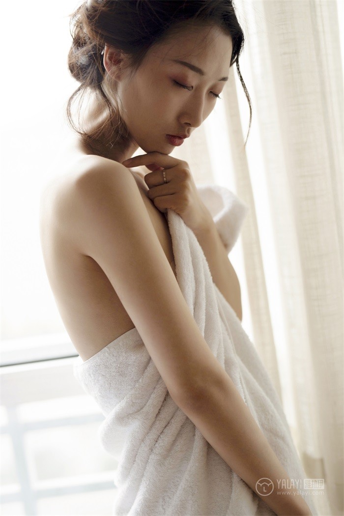 [YALAYI雅拉伊] 2019.01.03 No.159 亦幻亦真 佳佳 [48P/352MB]插图1