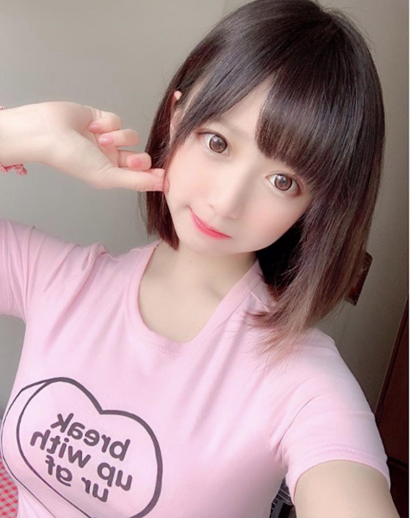 即将破百万关注!童颜美胸妹「Yami」甜度破表乳香四溢 还不快跟上这波~插图9 即将破百万关注!童颜美胸妹「Yami」甜度破表乳香四溢 还不快跟上这波~插图9