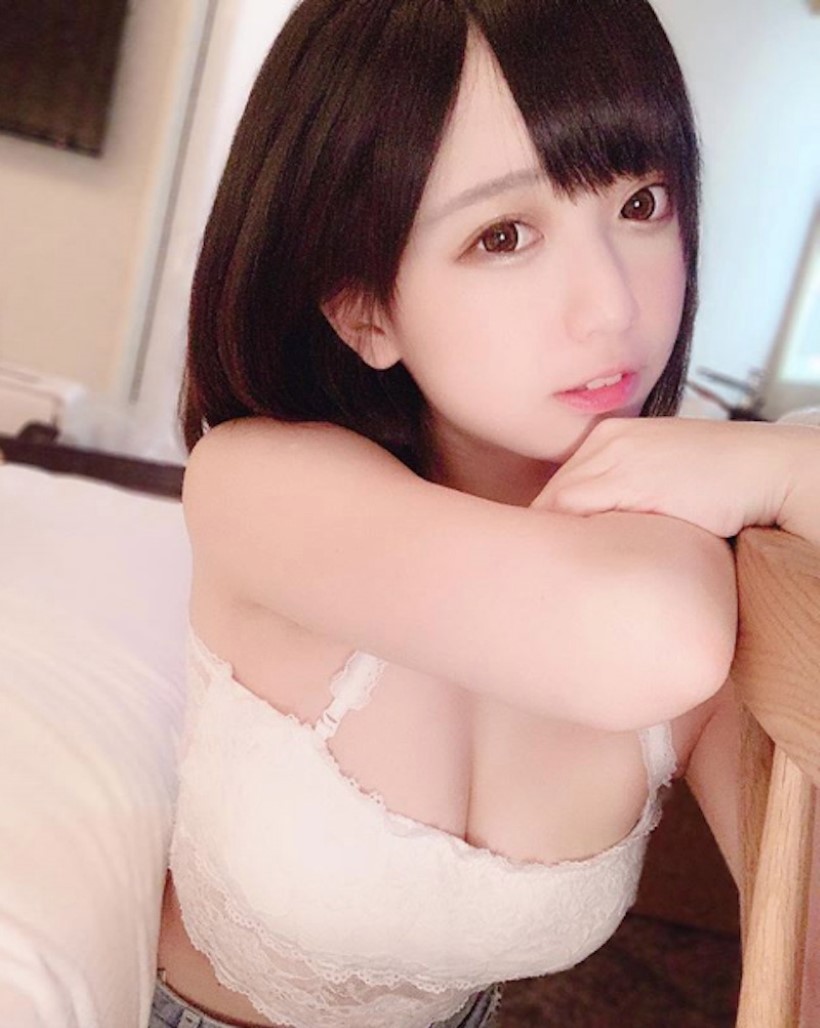 即将破百万关注!童颜美胸妹「Yami」甜度破表乳香四溢 还不快跟上这波~插图20 即将破百万关注!童颜美胸妹「Yami」甜度破表乳香四溢 还不快跟上这波~插图20