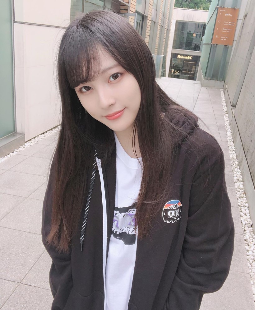 君の名は?19岁服饰店「嫩妹店员」超萌外表让人恋爱 想起初恋的美好插图 君の名は?19岁服饰店「嫩妹店员」超萌外表让人恋爱 想起初恋的美好插图