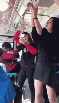 笑话段子:铁扇公主申请了一个微信号,可是没有一个好友插图 笑话段子:铁扇公主申请了一个微信号,可是没有一个好友插图