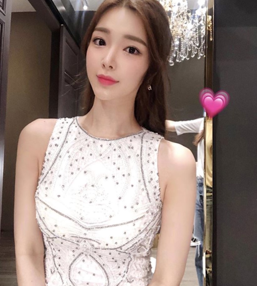 175CM高气质正妹「暗藏超凶身材」,穿彼基尼展现「火辣比例」!插图3 175CM高气质正妹「暗藏超凶身材」,穿彼基尼展现「火辣比例」!插图3