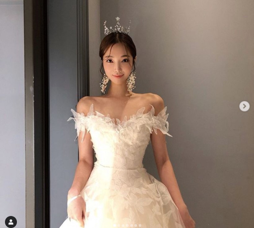 175CM高气质正妹「暗藏超凶身材」,穿彼基尼展现「火辣比例」!插图1 175CM高气质正妹「暗藏超凶身材」,穿彼基尼展现「火辣比例」!插图1