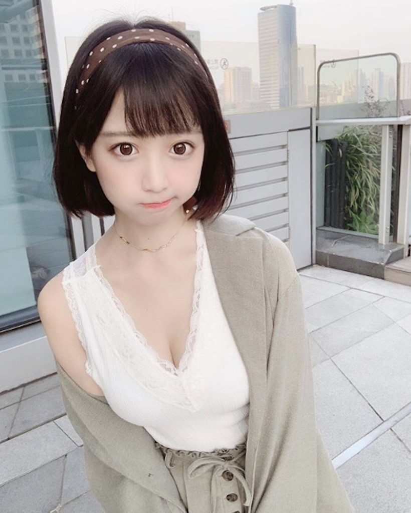 即将破百万关注!童颜美胸妹「Yami」甜度破表乳香四溢 还不快跟上这波~插图16 即将破百万关注!童颜美胸妹「Yami」甜度破表乳香四溢 还不快跟上这波~插图16