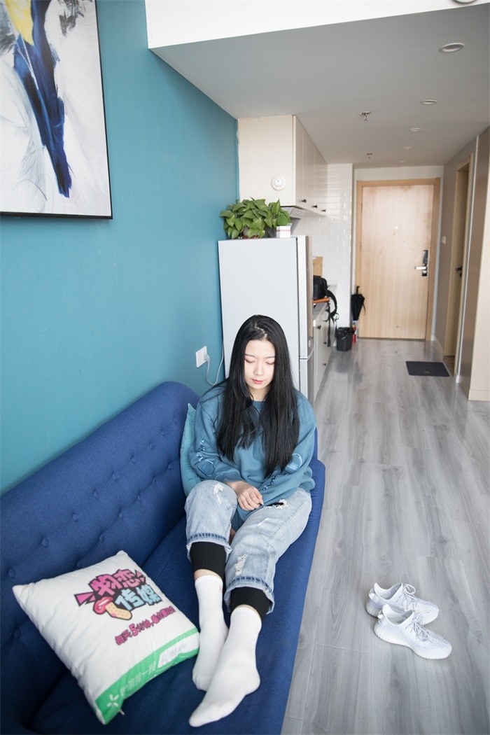 勿恋传媒 No.113 铛铛-可爱的披肩发娃娃脸女生 [150P/1V/3.15GB]插图2