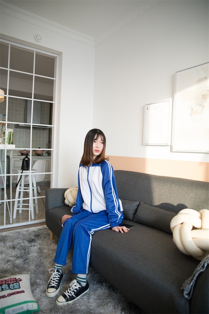 勿恋传媒 No.107 猫耳-清纯校服与帆布鞋之舞 [195P/1V/3.71GB]插图