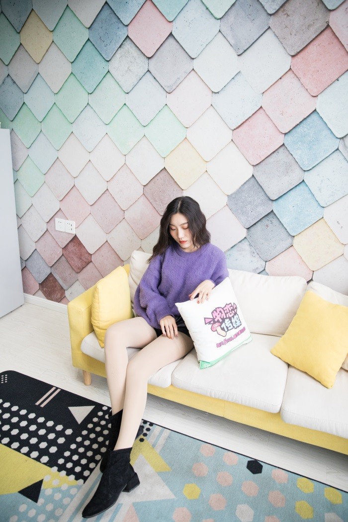 勿恋传媒 No.103 语梦-她和她的七彩肉丝梦境 [159P/1V/3.09GB]插图2