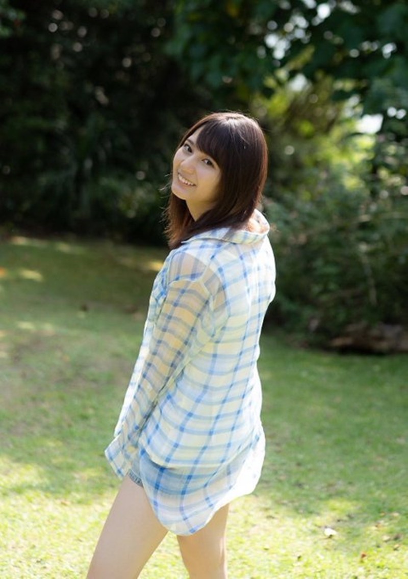 推特话题沸腾!至服美少女小坂菜绪「男友视角告白」炙热眼神注视 根本强迫让人恋爱插图5 推特话题沸腾!至服美少女小坂菜绪「男友视角告白」炙热眼神注视 根本强迫让人恋爱插图5