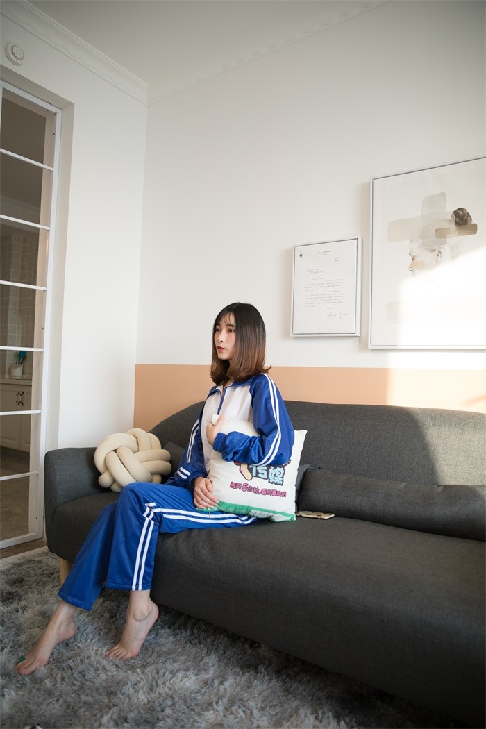 勿恋传媒 No.107 猫耳-清纯校服与帆布鞋之舞 [195P/1V/3.71GB]插图2