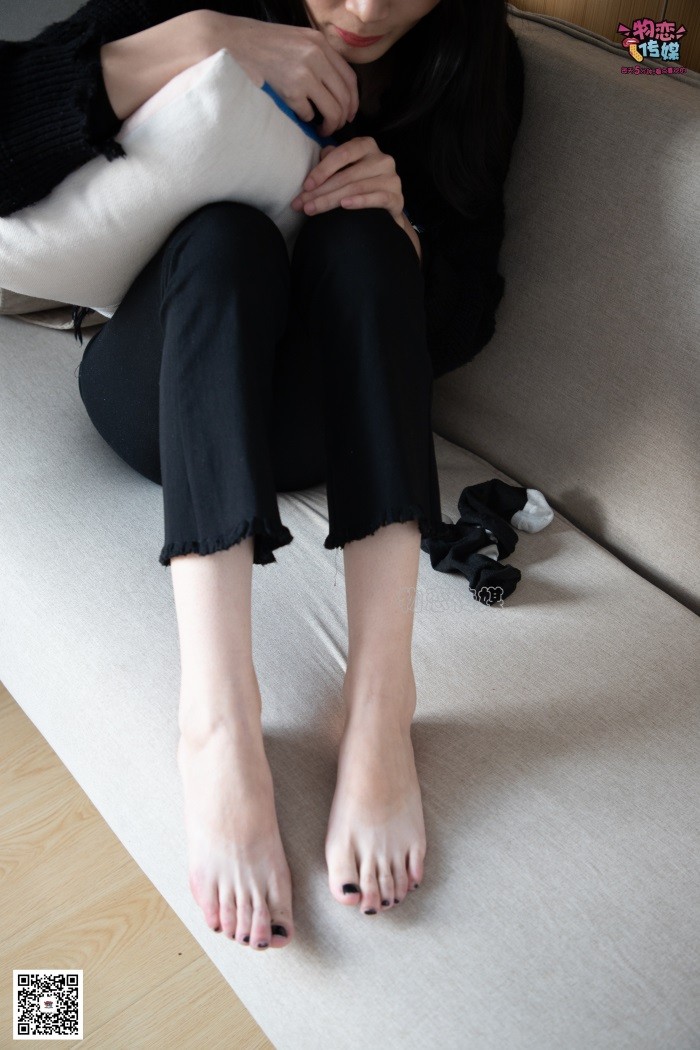 勿恋传媒 No.095 小雨-今天，做你专属的小爱同学 [158P/1V/912MB]插图