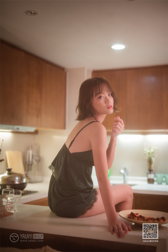 [YALAYI雅拉伊] 2019.09.26 Vol.412 特技小厨娘 良子 [48+1P/1.18G]插图1