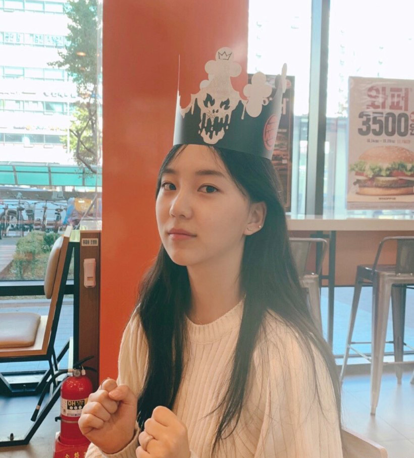 韩国正妹球童「이혜준」白皙雪肌+水润大眼让人秒醉 就连摄影师也沦陷!插图5 韩国正妹球童「이혜준」白皙雪肌+水润大眼让人秒醉 就连摄影师也沦陷!插图5