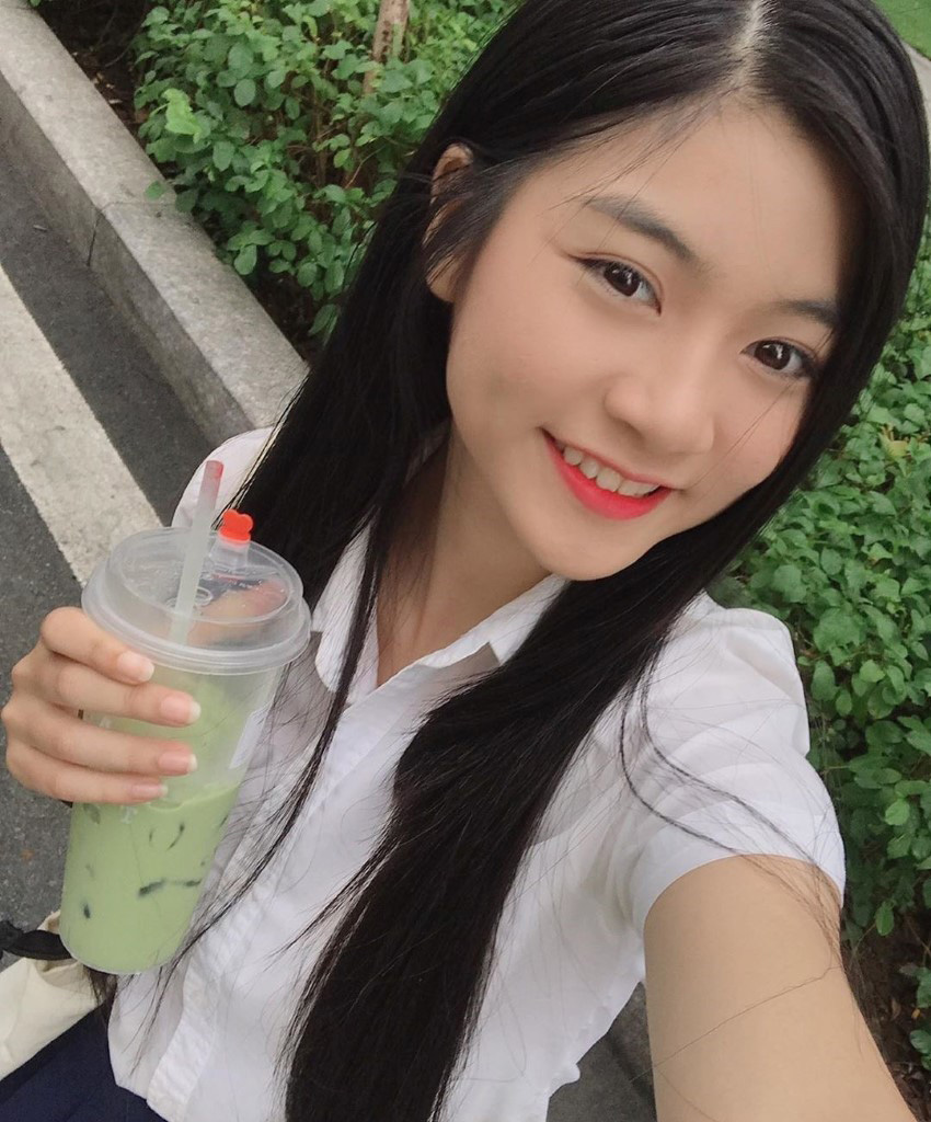 清新脱俗!越南正妹迷人甜笑+水汪大眼 让人想恋爱插图1 清新脱俗!越南正妹迷人甜笑+水汪大眼 让人想恋爱插图1