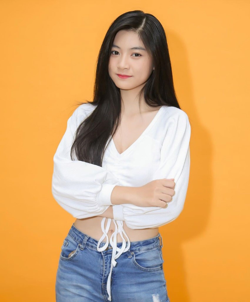 清新脱俗!越南正妹迷人甜笑+水汪大眼 让人想恋爱插图4 清新脱俗!越南正妹迷人甜笑+水汪大眼 让人想恋爱插图4