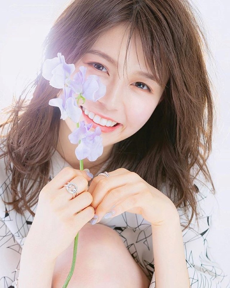 男人的理想型!最佳肉体女神《井口绫子》光一个微笑就让人喜欢上!插图2 男人的理想型!最佳肉体女神《井口绫子》光一个微笑就让人喜欢上!插图2