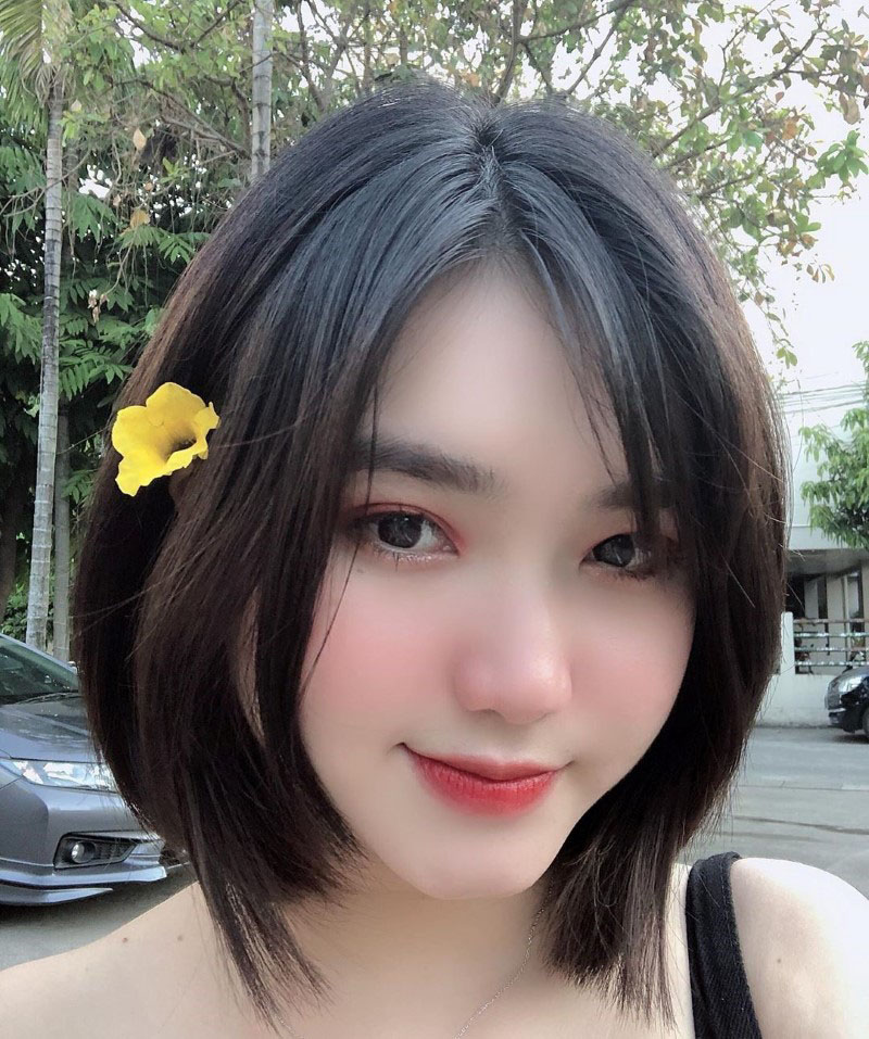 巨乳越南妹「Unteriies」上围超凶 至服包不住钮扣绷开乳型外露插图8 巨乳越南妹「Unteriies」上围超凶 至服包不住钮扣绷开乳型外露插图8