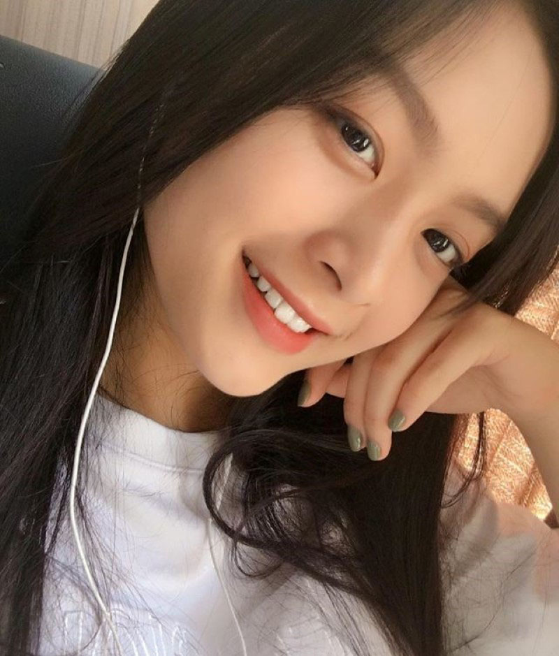 好想认识!越南气质长腿正妹《Sophie》,清新脱俗的模样网友都恋爱了!插图5 好想认识!越南气质长腿正妹《Sophie》,清新脱俗的模样网友都恋爱了!插图5