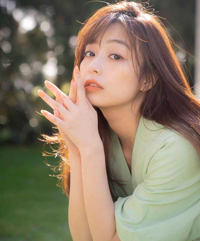 日本话题主播「宇垣美里」神级美腿柏嫩透亮 独特「空灵气场」甜到连空气都是香的插图11 日本话题主播「宇垣美里」神级美腿柏嫩透亮 独特「空灵气场」甜到连空气都是香的插图11