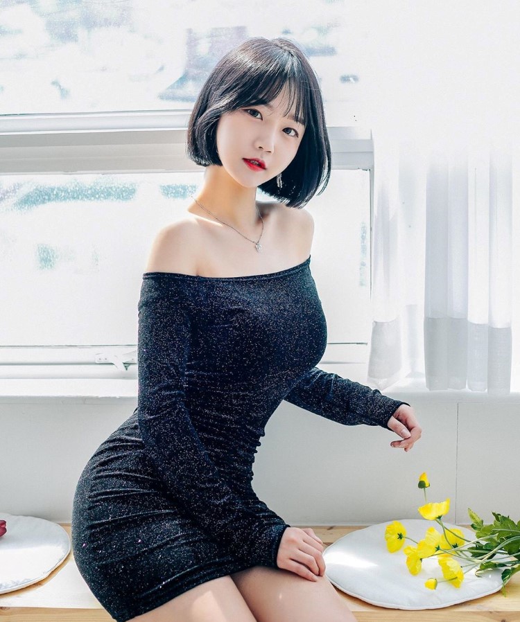 这个臀!童颜小犹物「Rumi」清新颜值无害,大展极致曲线让男人立马受不了!插图3 这个臀!童颜小犹物「Rumi」清新颜值无害,大展极致曲线让男人立马受不了!插图3