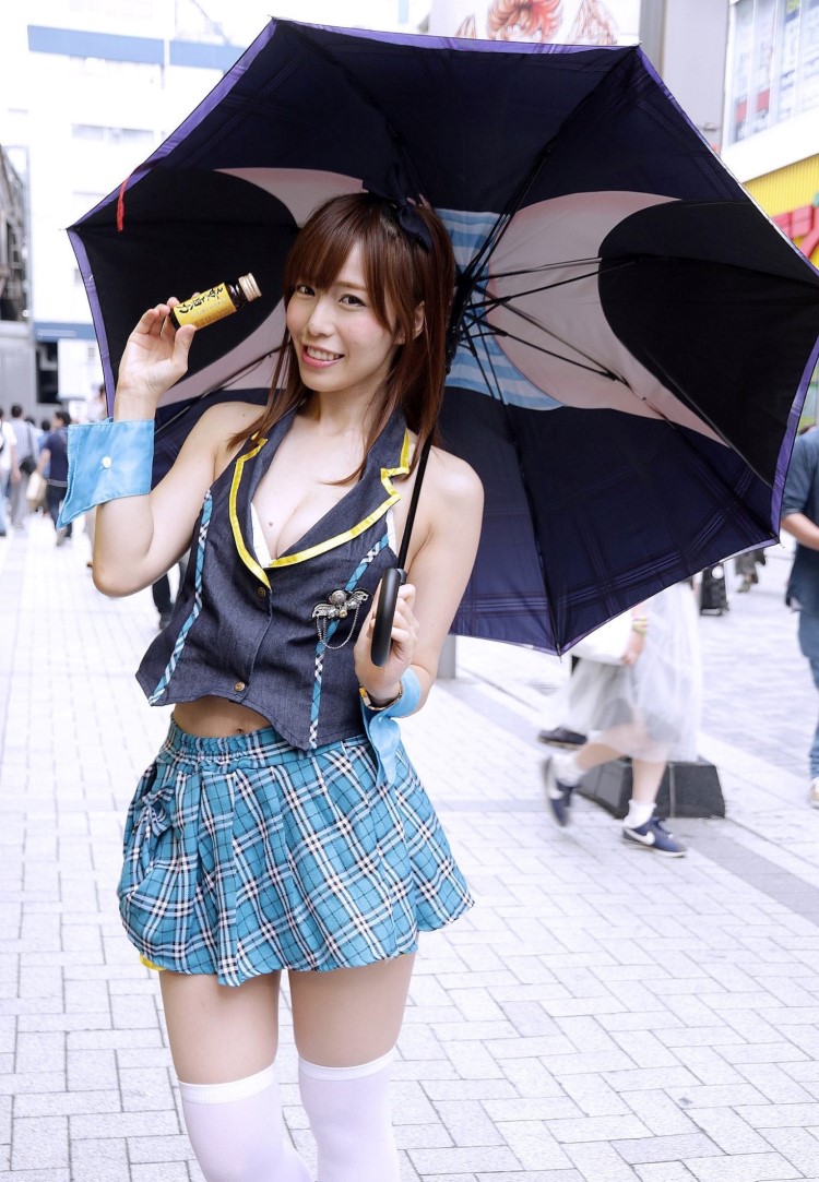 日本Show girl「奶罩当口罩」超强手作引起话题 要多大罩杯才够用?插图1 日本Show girl「奶罩当口罩」超强手作引起话题 要多大罩杯才够用?插图1